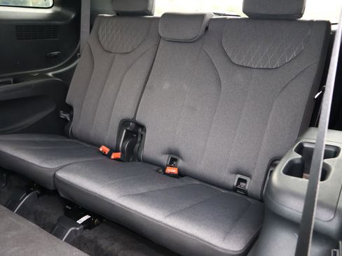 Used 2021 Hyundai Palisade SE w/ Cargo Package image 21