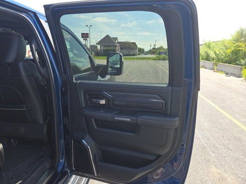 Used 2024 RAM 2500 Limited image 18
