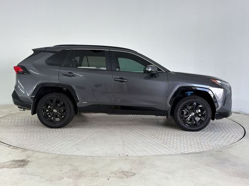Used 2024 Toyota RAV4 SE w/ Weather Package AWD/4WD image 8