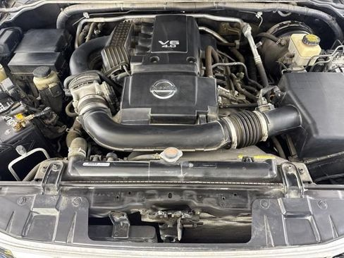 Used 2016 Nissan Frontier SV w/ SV Value Truck Package RWD image 17