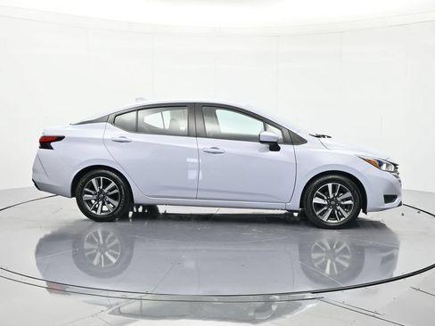 Certified 2024 Nissan Versa SV FWD image 4