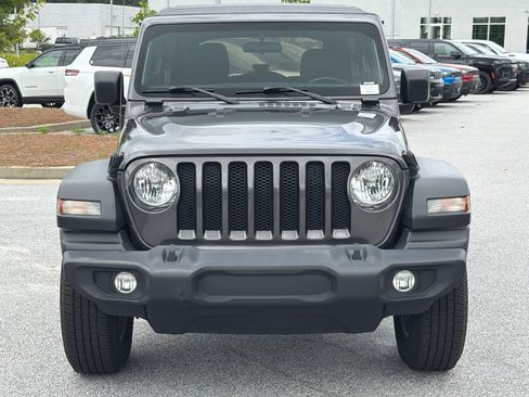 Used 2022 Jeep Wrangler Unlimited Sport AWD/4WD image 2