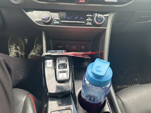 Used 2020 Hyundai Sonata SEL Plus w/ Tech Package image 17