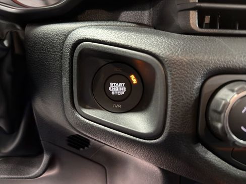 New 2025 Jeep Gladiator Willys image 22