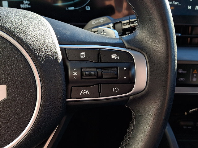Used 2025 Kia Sportage EX w/ EX Premium Package AWD/4WD image 23