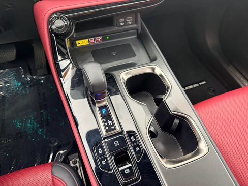 Used 2022 Lexus NX 350 AWD image 33