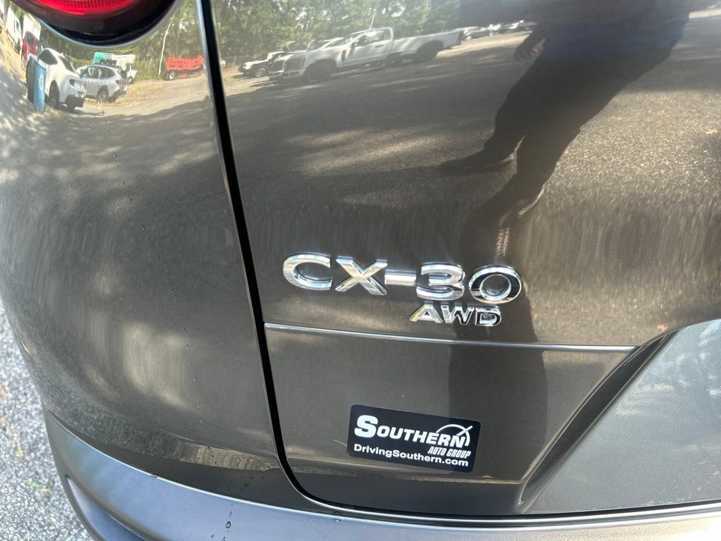 Used 2025 MAZDA CX-30 AWD 2.5 S w/ Premium Package image 11