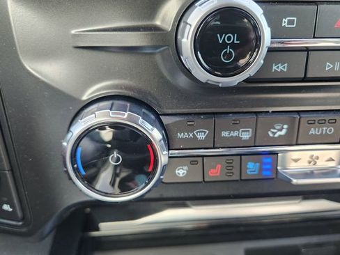 Used 2026 Ford F450 Platinum AWD/4WD image 40