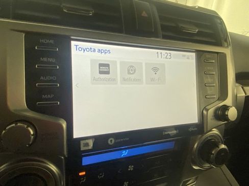 Used 2022 Toyota 4Runner Limited image 22