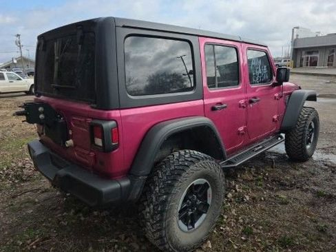 Used 2022 Jeep Wrangler Unlimited Rubicon w/ Cold Weather Group image 4