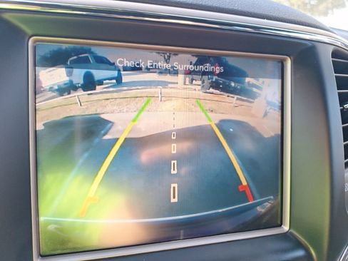 Used 2015 Jeep Grand Cherokee Limited image 26