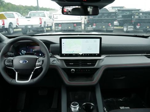 New 2026 Ford Explorer ST-Line w/ ST-Line Street Pack AWD/4WD image 7