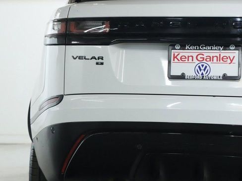Used 2021 Land Rover Range Rover Velar R-Dynamic S image 43