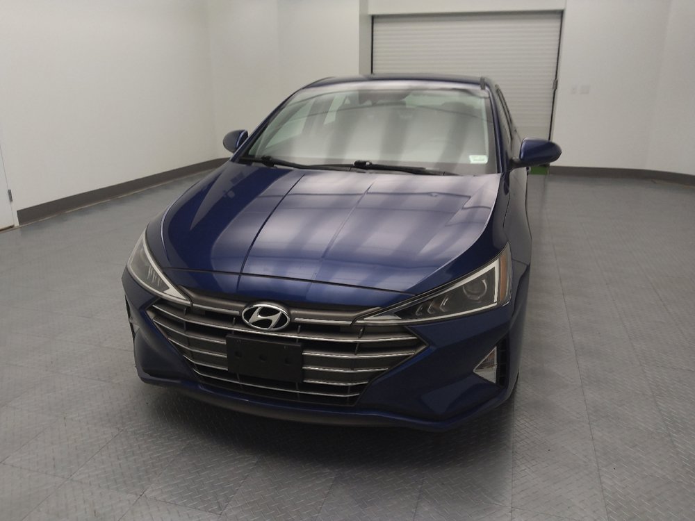 Used 2020 Hyundai Elantra SE FWD image 15