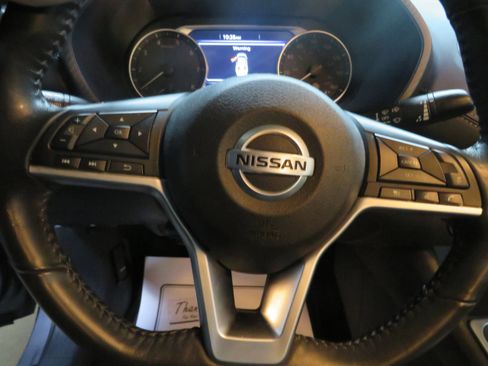 Used 2021 Nissan Sentra SV image 15