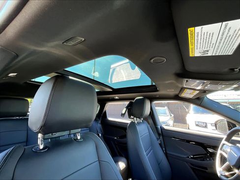 New 2026 Land Rover Range Rover Evoque Dynamic SE image 29