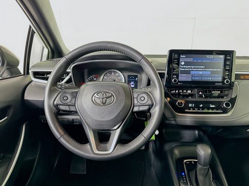 Used 2022 Toyota Corolla SE image 17
