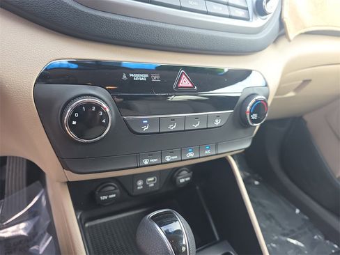 Used 2017 Hyundai Tucson SE image 22
