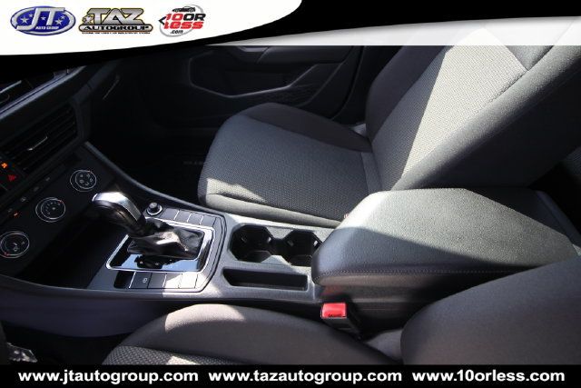 Used 2021 Volkswagen Jetta S w/ Driver Assistance Package FWD image 13