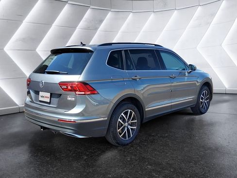 Used 2021 Volkswagen Tiguan SE AWD/4WD image 4