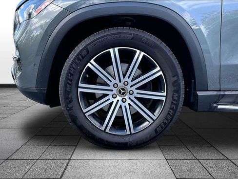 Certified 2025 Mercedes-Benz GLE 350 4MATIC image 4