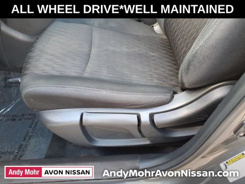 Used 2019 Nissan Rogue S w/ Special Edition Package AWD/4WD image 18