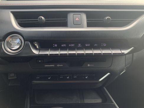 Certified 2019 Lexus UX 200 F Sport image 29