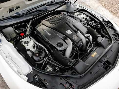Used 2018 Mercedes-Benz SL 63 AMG image 41