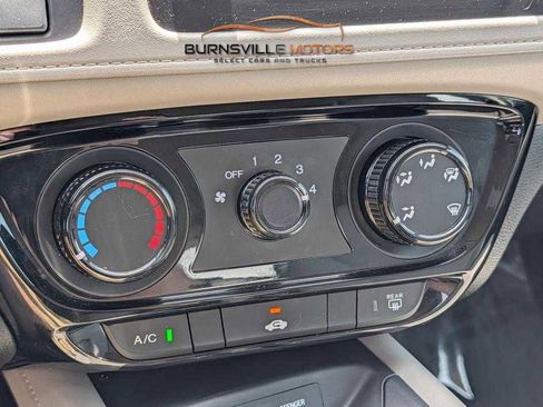 Used 2020 Honda HR-V LX image 25