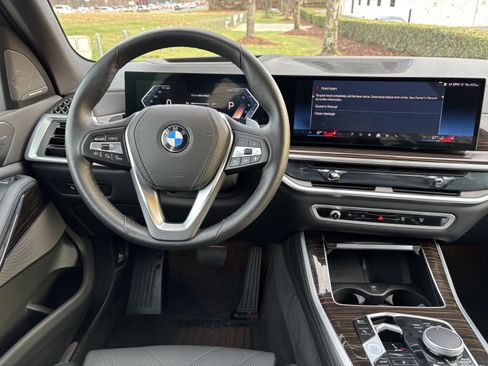 Certified 2025 BMW X5 xDrive40i w/ Climate Comfort Package image 30