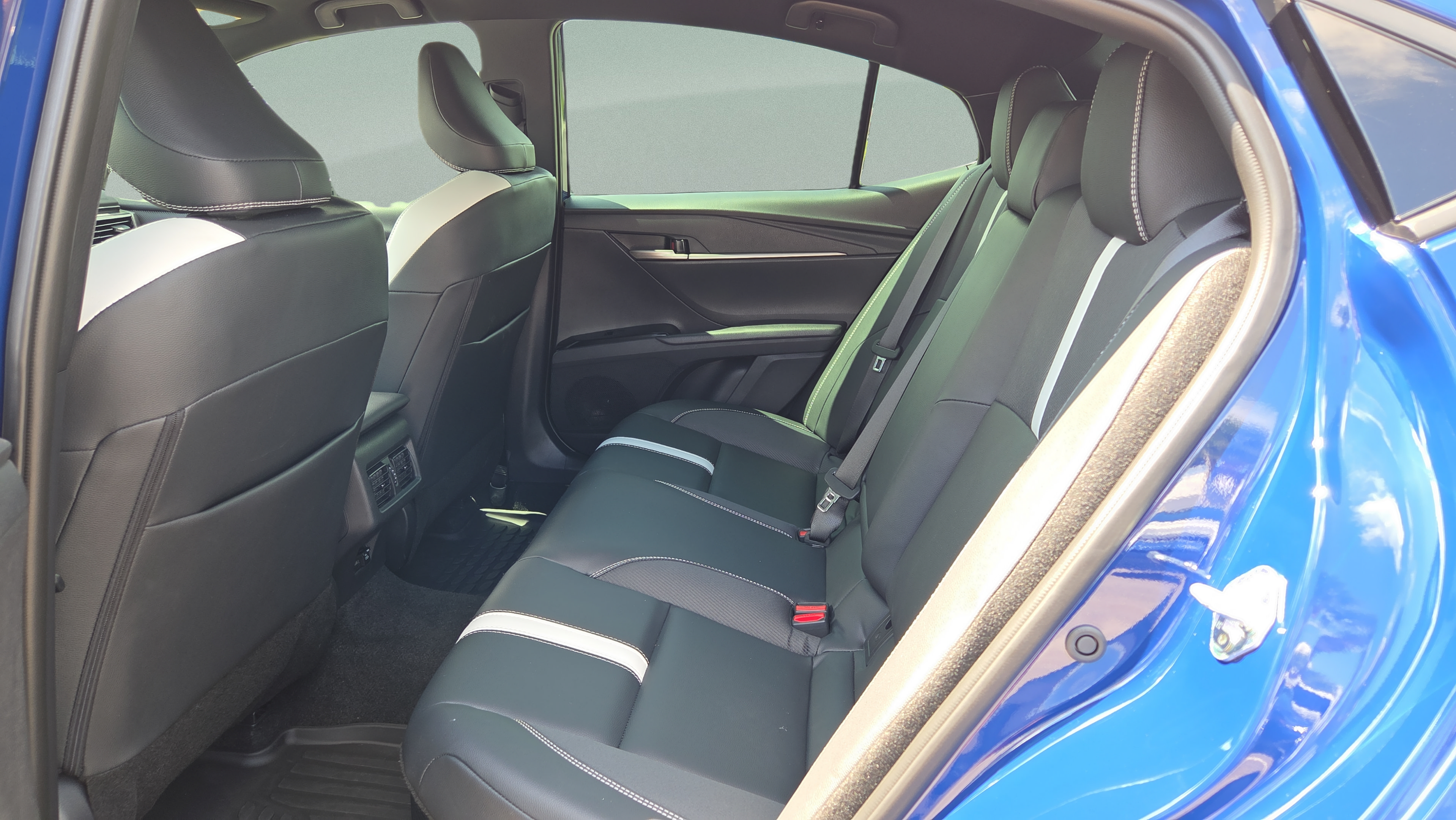 Certified 2026 Toyota Camry SE FWD image 10