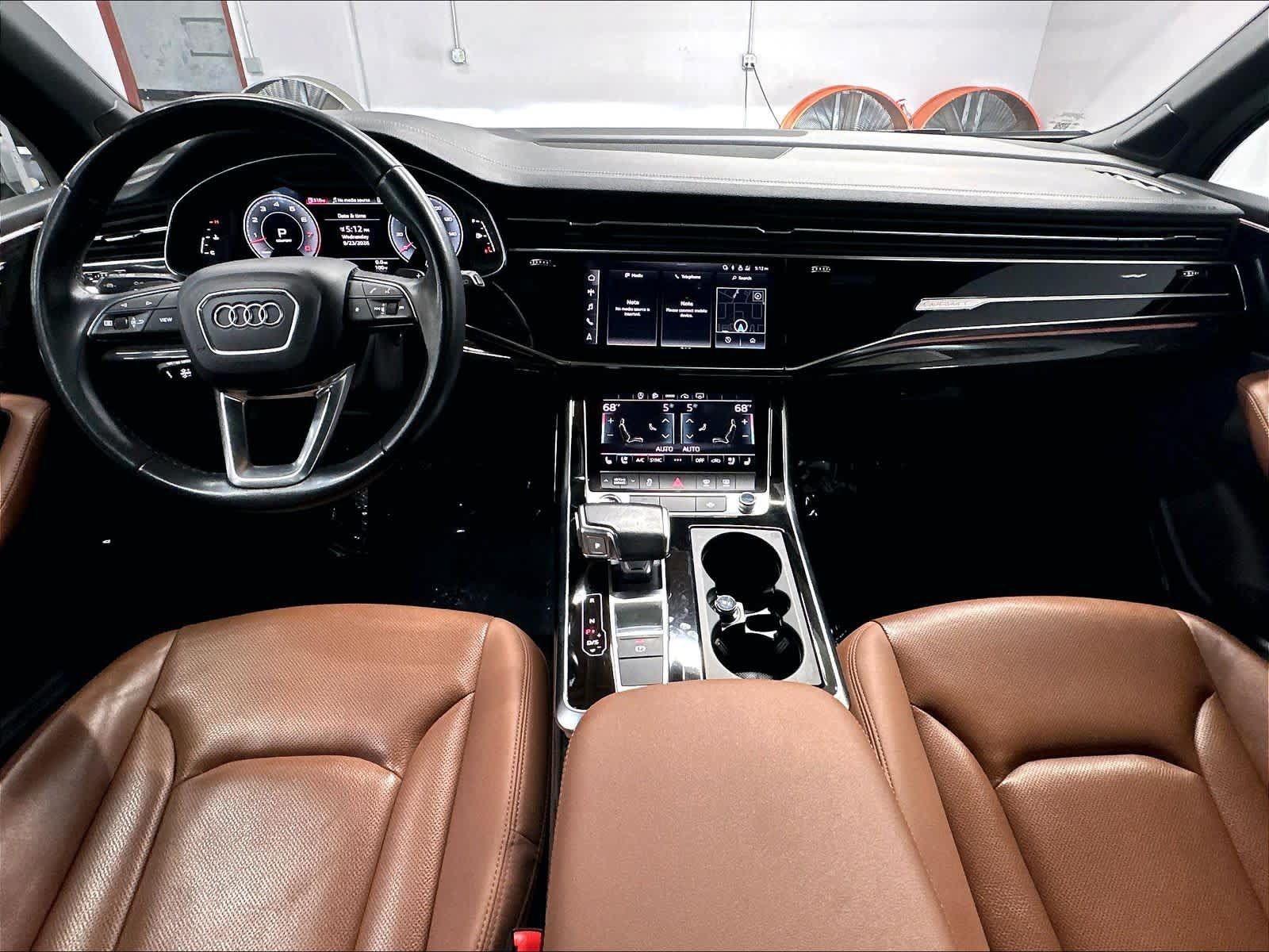 Used 2023 Audi Q7 3.0T Premium Plus w/ Premium Plus Package AWD/4WD image 16