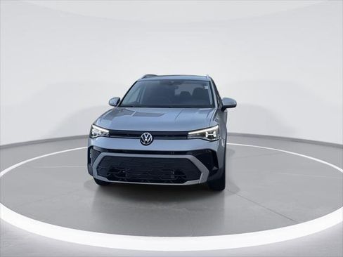 New 2026 Volkswagen Taos SE AWD/4WD image 3