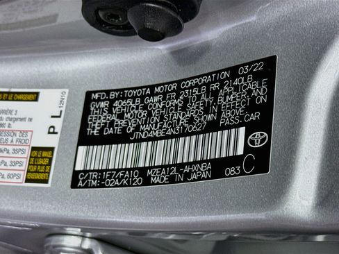 Used 2022 Toyota Corolla SE w/ SE Preferred Package FWD image 40