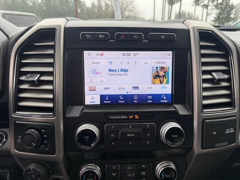 Used 2020 Ford F150 Platinum w/ Equipment Group 701A Luxury image 21