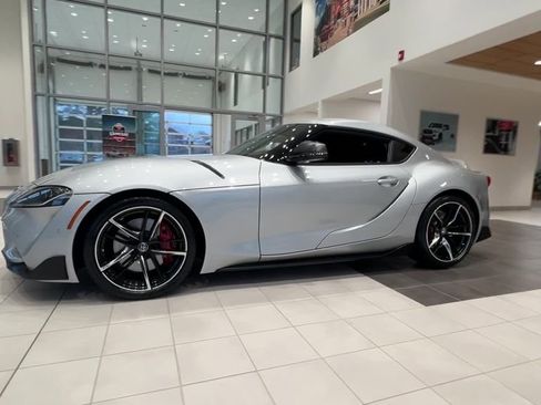 Used 2020 Toyota Supra image 7