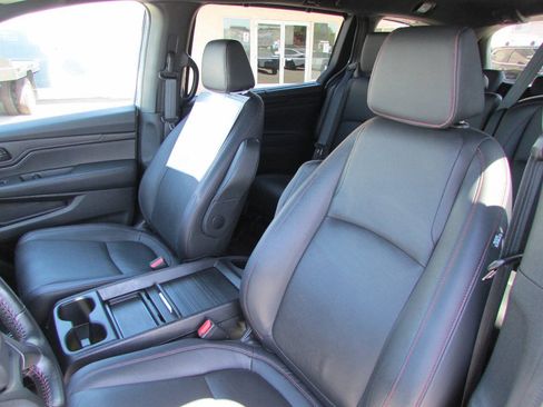 Used 2024 Honda Odyssey Sport image 14