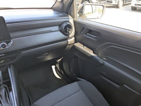 Certified 2024 Chevrolet Colorado Trail Boss w/ Technology Package image 16