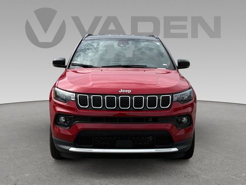 Used 2024 Jeep Compass Limited AWD/4WD image 26