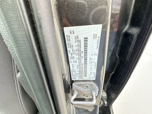 Used 2017 Ford Escape SE AWD/4WD image 34