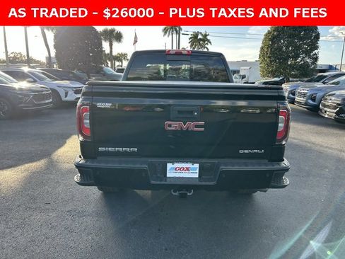 Used 2018 GMC Sierra 1500 Denali w/ Denali Ultimate Package image 5