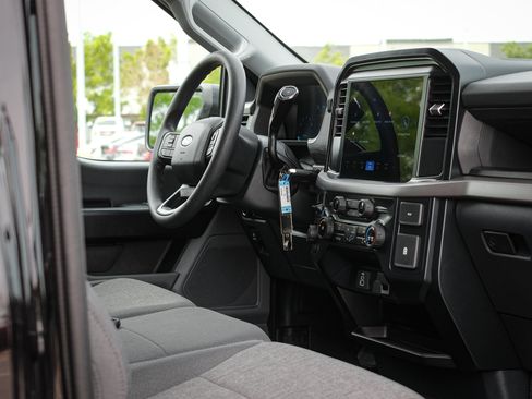 Used 2025 Ford F150 XL w/ Equipment Group 103A High AWD/4WD image 31