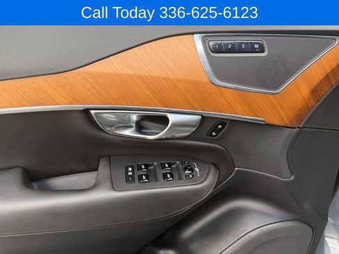 Used 2023 Volvo XC90 T8 Core AWD/4WD image 16