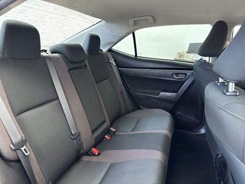 Used 2019 Toyota Corolla LE image 33