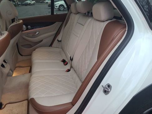 Used 2021 Mercedes-Benz E 450 4MATIC All-Terrain Wagon image 5