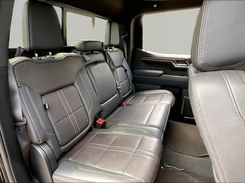 Used 2024 Chevrolet Silverado 1500 High Country AWD/4WD image 17