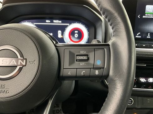 Used 2023 Nissan Rogue Platinum w/ Platinum Premium Package image 19