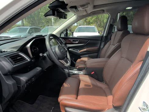 Certified 2023 Subaru Ascent Touring AWD/4WD image 2