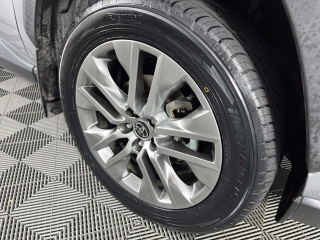 Used 2023 Toyota RAV4 XLE Premium FWD image 12