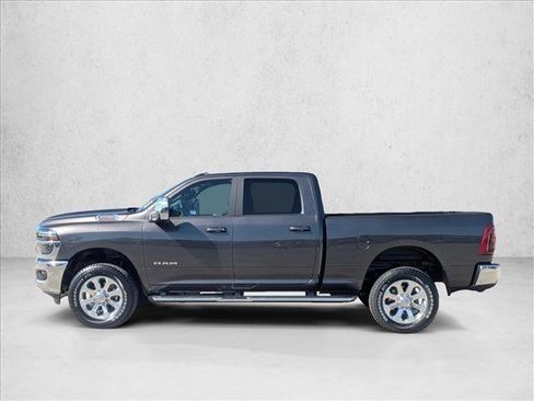 New 2026 RAM 2500 Laramie AWD/4WD image 5